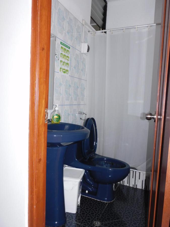 Hotel Tambopata Inn Puerto Maldonado Buitenkant foto