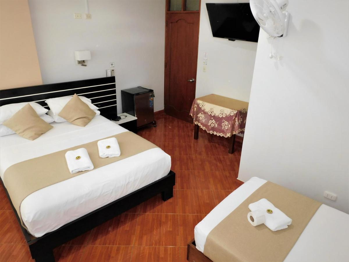 Hotel Tambopata Inn Puerto Maldonado Buitenkant foto