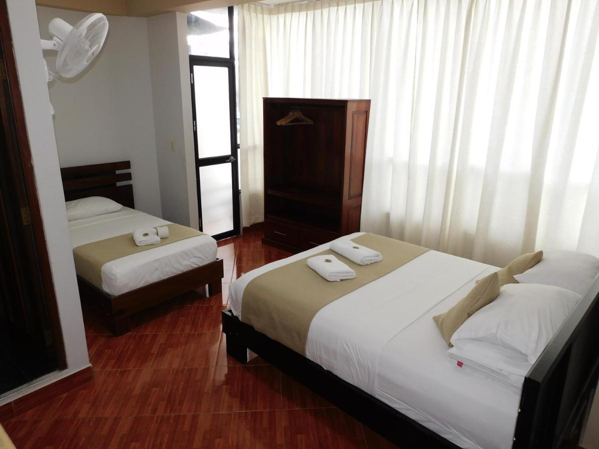Hotel Tambopata Inn Puerto Maldonado Buitenkant foto